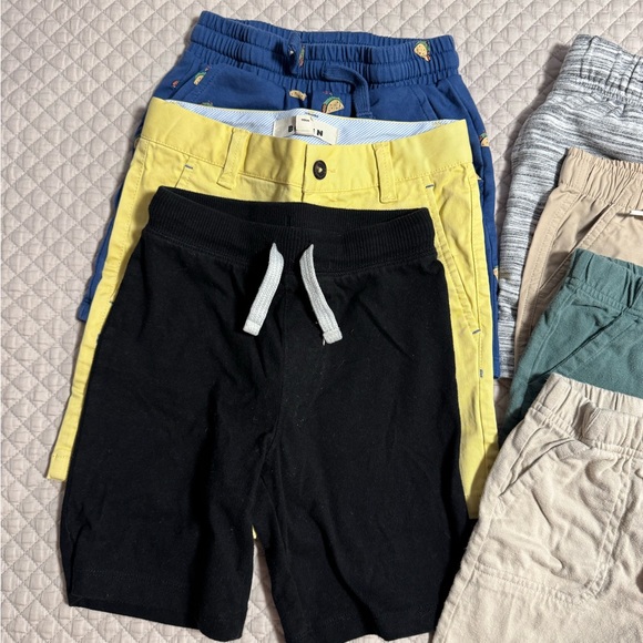 Kids Multi-Color Shorts Set - Picture 3 of 3